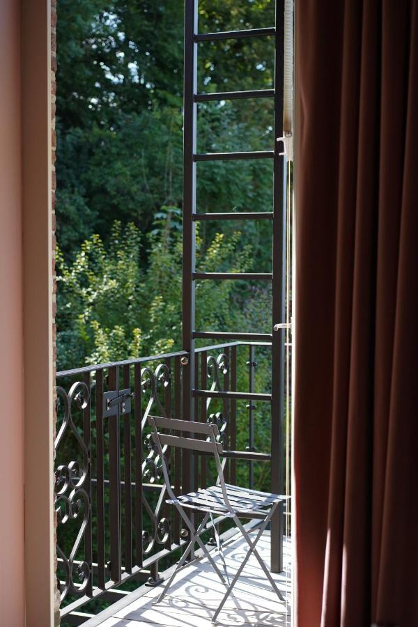 Les Terrasses Des Falizes B&B Рошфор Экстерьер фото