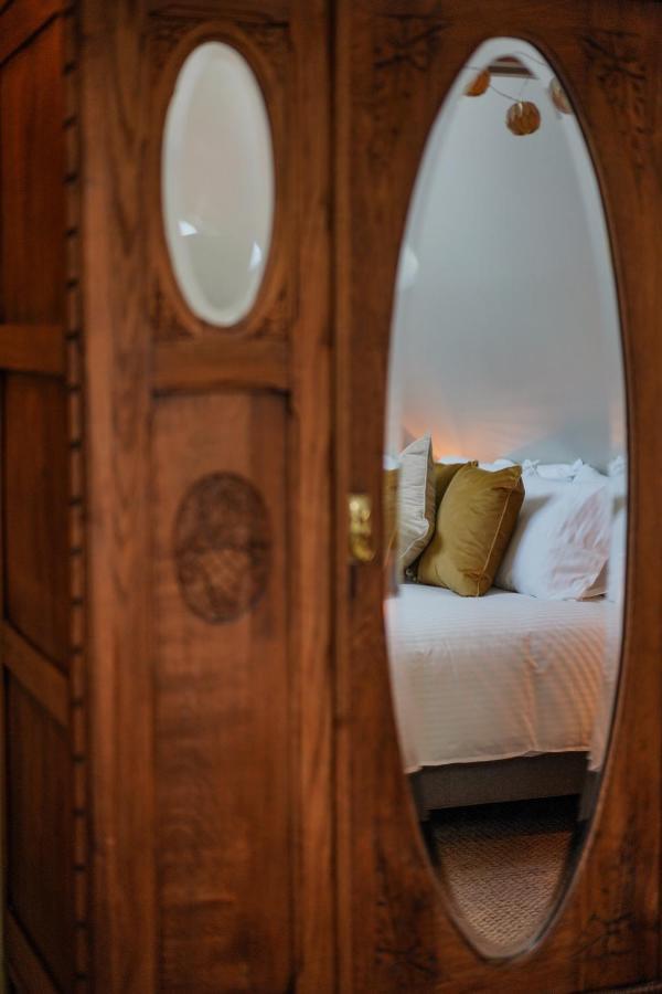 Les Terrasses Des Falizes B&B Рошфор Экстерьер фото